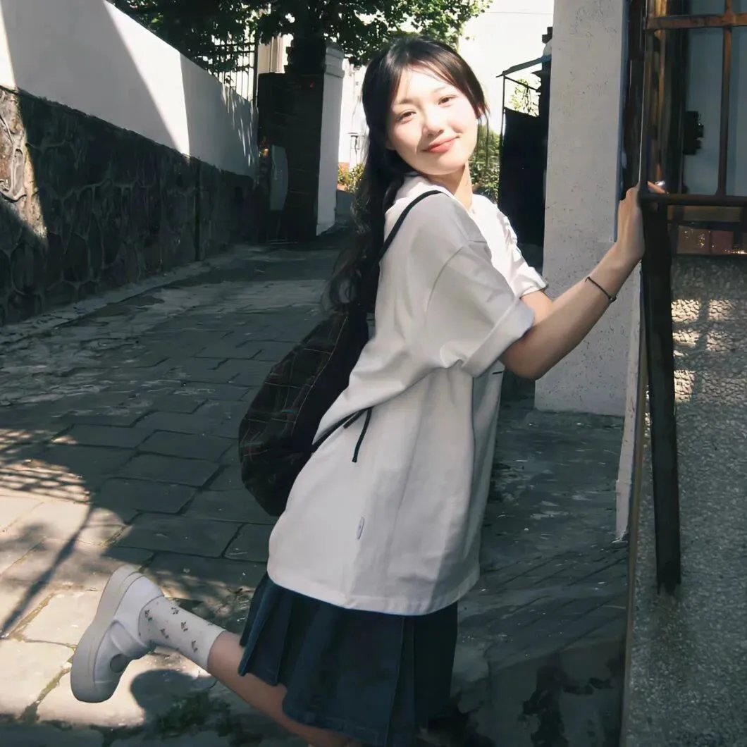 白衣怪客